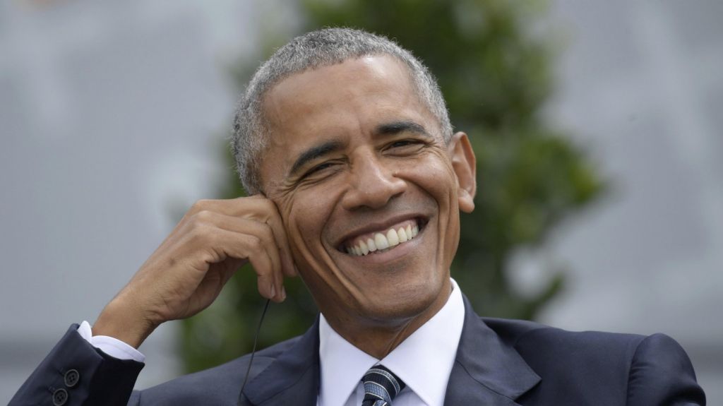 Acusan a una mujer de haber intentado asesinar al expresiente Barack Obama