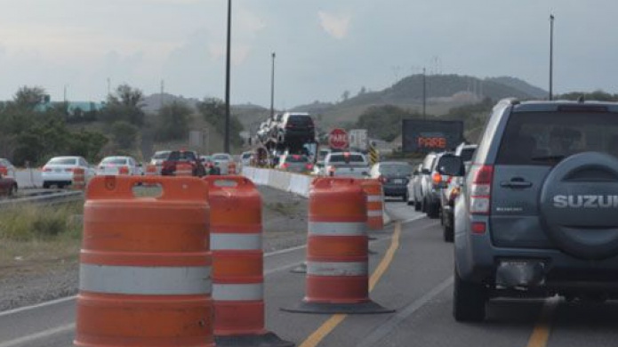 Cerrada carretera en Bayamon por derrame de Gasolina