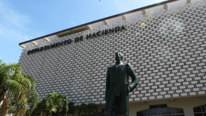 Causa contra exempleada de Hacienda por apropiaciÃ³n ilegal de fondos pÃºblicos