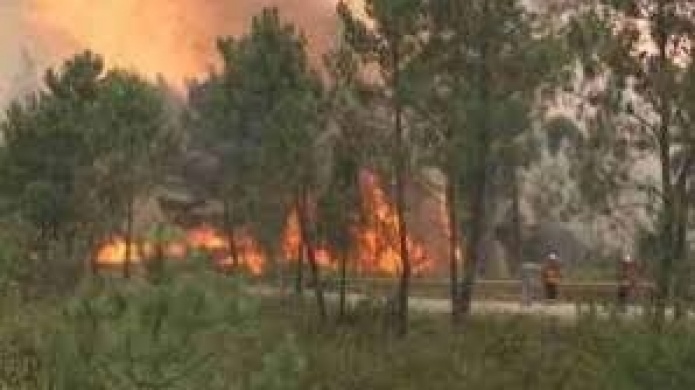 Video: ContinÃºan los incendios en Portugal, los peores en una dÃ©cada