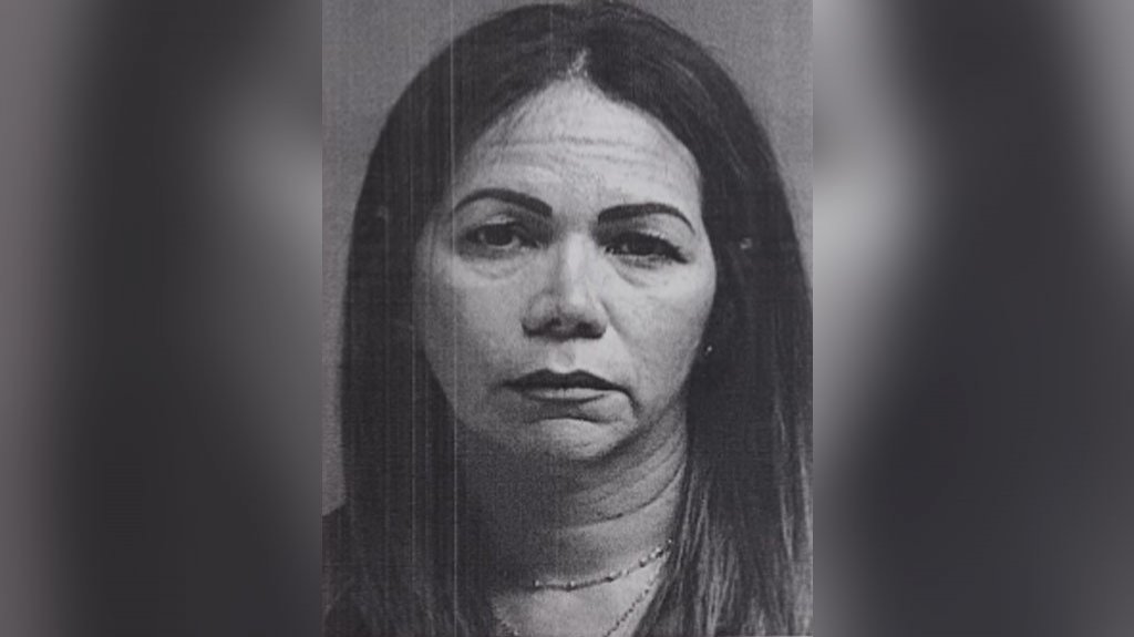  Radican cargos a mujer por maltrato a menor en Juncos 