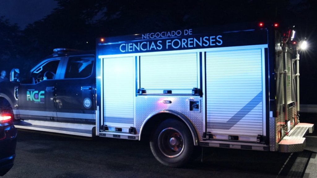  Hallan cuerpo de un hombre amordazado cerca de negocio en Dorado 