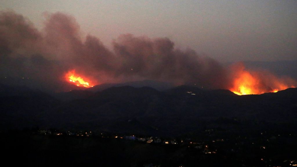  Sigue b&uacute;squeda de m&aacute;s de 1.200 desaparecidos en gran incendio de California 