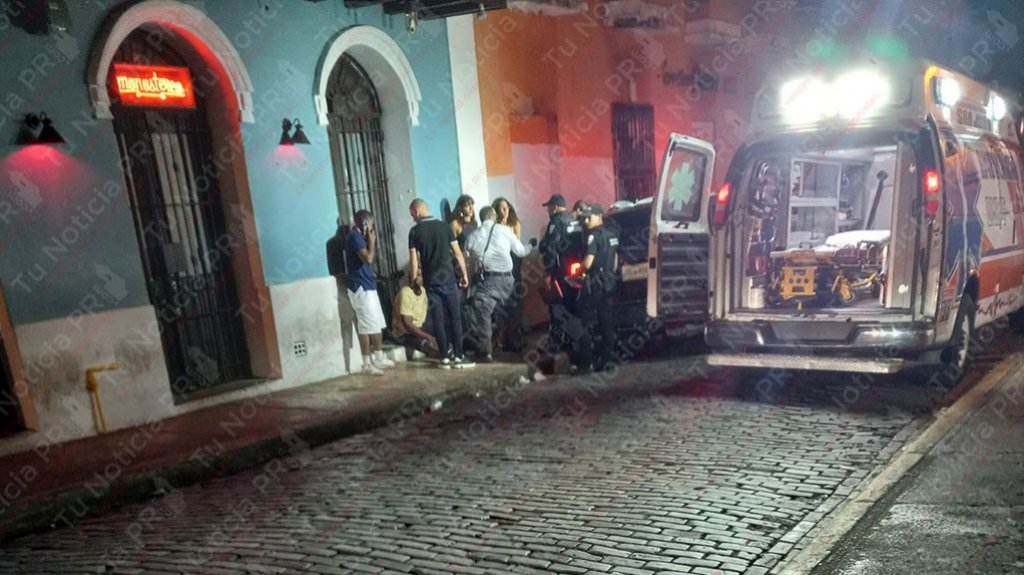  Tres turistas son apu&ntilde;alados en La Perla en el Viejo San Juan (Ampliaci&oacute;n) 