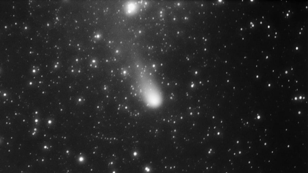  Se acercan dos cometas a la Tierra 