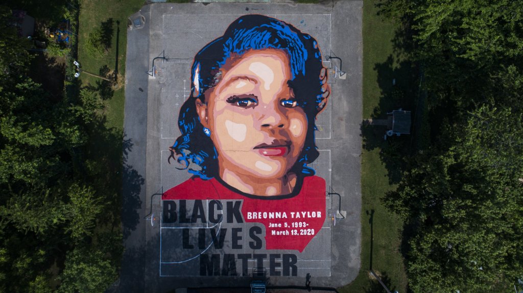  Louisville pagar&aacute; 12 millones por muerte de afroamericana a manos de polic&iacute;as 