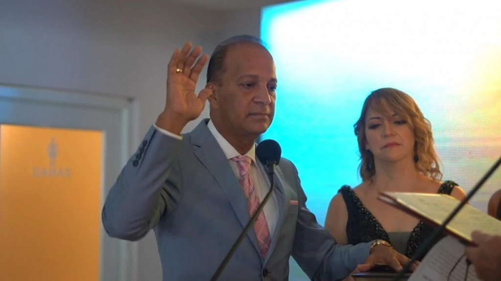  Alcalde de Las Piedras esboza sus prioridades al juramentar a su cuarto t&eacute;rmino 