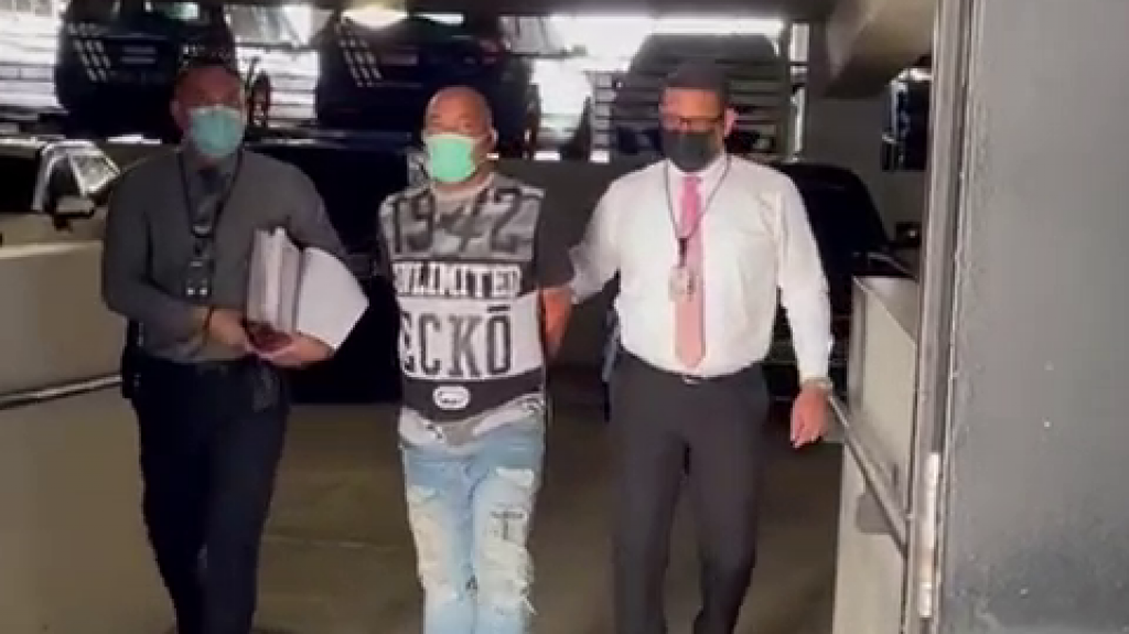  Video: Arrestan a uno de los M&aacute;s Buscados por asesinato 