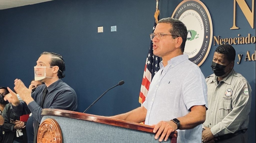  Gobernador pospone para el mi&eacute;rcoles el reinicio de clases 