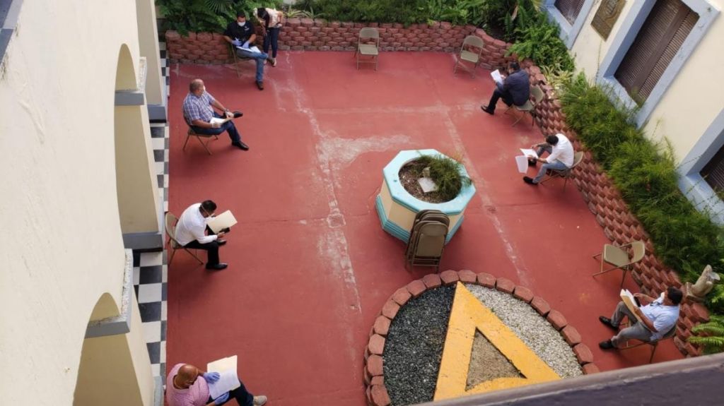  Microempresas arecibe&ntilde;as reciben incentivos 