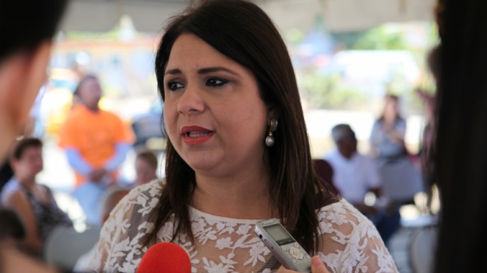 Mari Tere GonzÃ¡lez reacciona a ataques del PIP a David Bernier