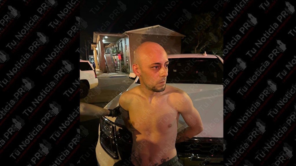  Foto del momento en que arrestan uno de los Mas buscados de PR en Florida 