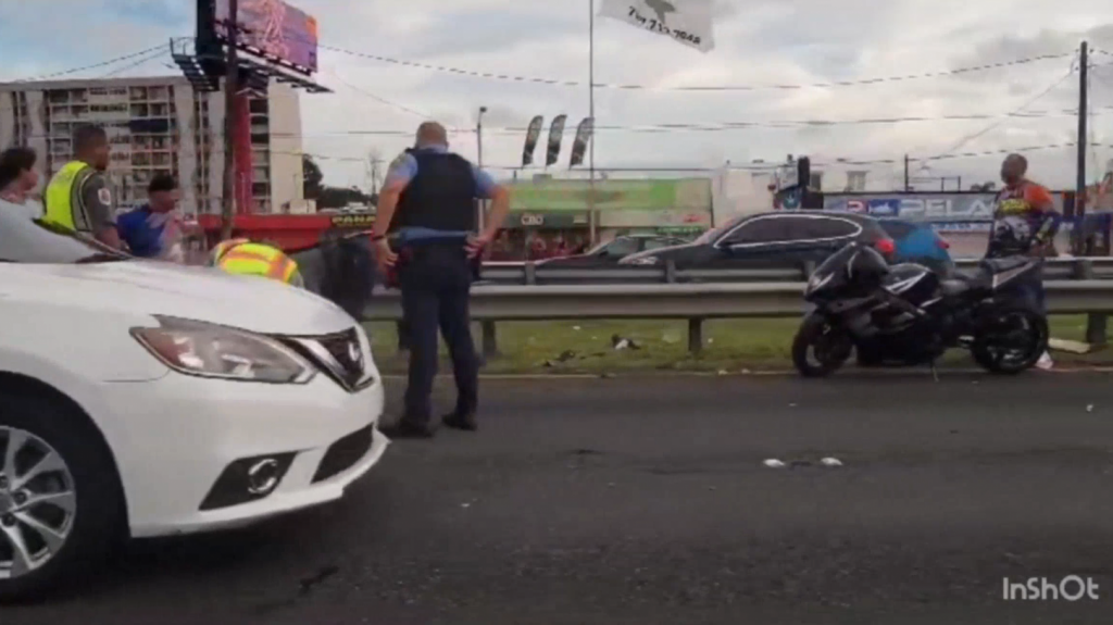  Video: Muere conductor de motora que transitaba a exceso de velocidad en la Baldorioty 