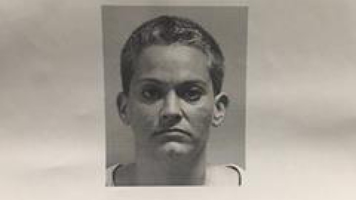 A la cÃ¡rcel mujer Que robo 6 lÃ¡pices labiales y un esmalte de uÃ±as en Ponce