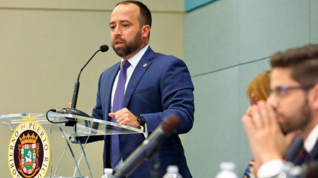  Secretario de Estado oficializa nombres de candidatos a primarias presidenciales ante la CEE 