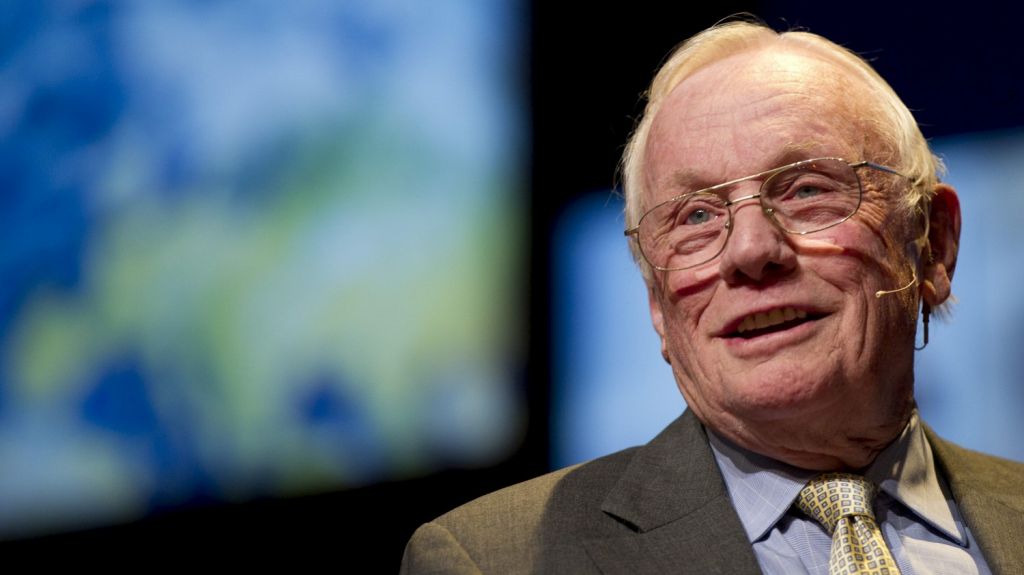  Hospital donde muri&oacute; Neil Armstrong pag&oacute; 6 millones a familia por negligencia 