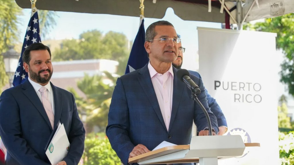  Muy complicado adjudicar responsabilidad en el desastre de construcción del puente atirantado en Naranjito, según gobernador 