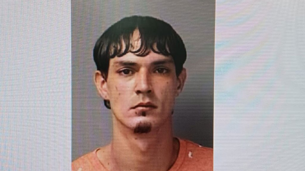  Arrestado por escalamiento en negocio de Arecibo 