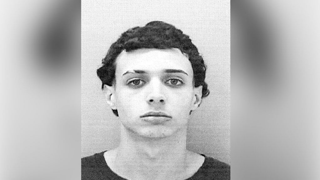  Arrestan “Chamaquito” de 18 años que intento cambiar un cheque Falso en banco de San Juan 