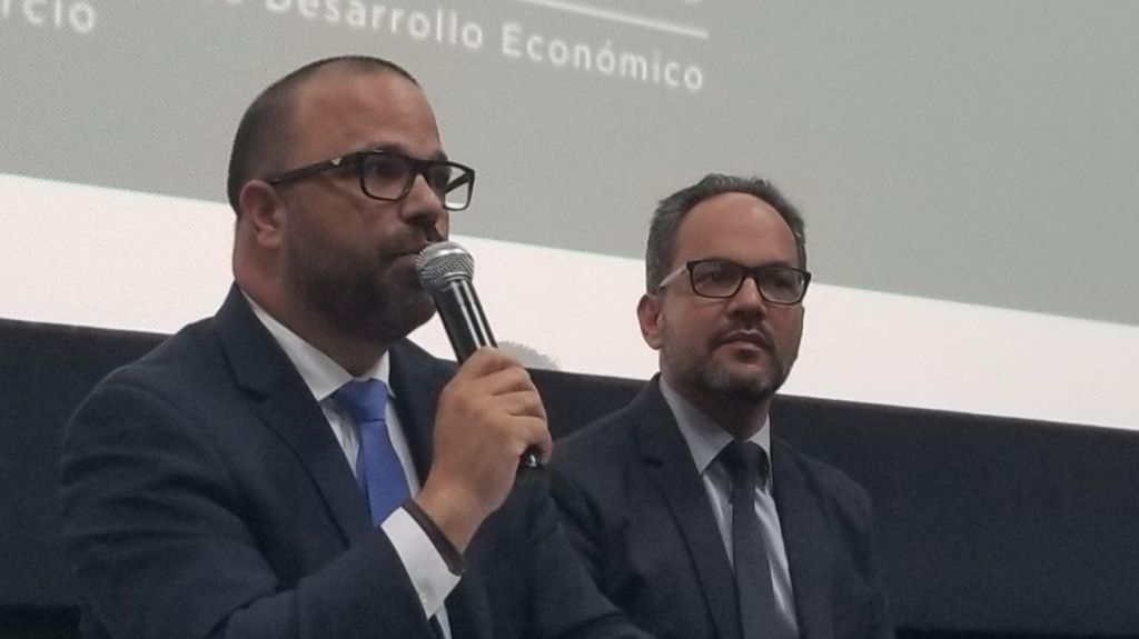  Secretario DDEC se re&uacute;ne con ejecutivos conocida l&iacute;nea de cruceros para promover turismo m&eacute;dico 