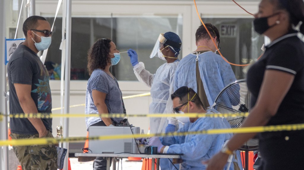  Florida a&ntilde;ade 5.607 casos de la covid-19 nuevos 