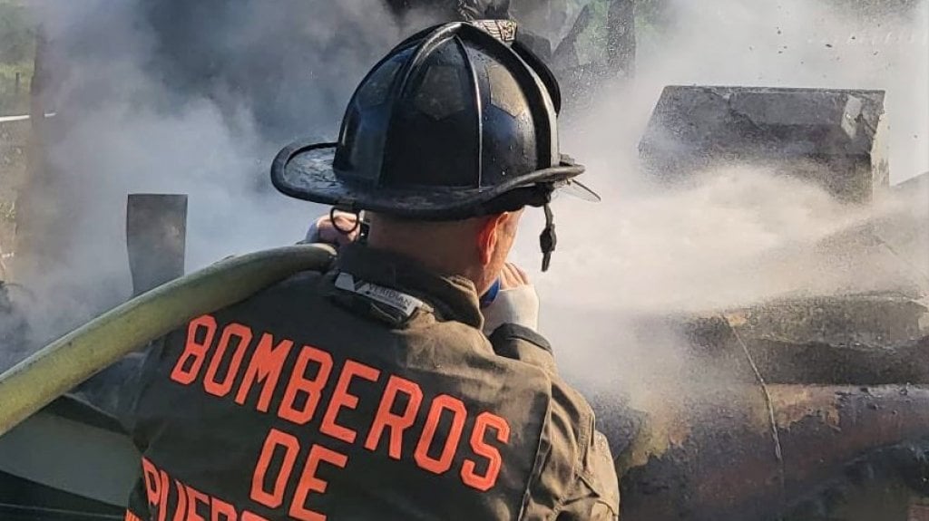  Incendio destruye residencia en Adjuntas 