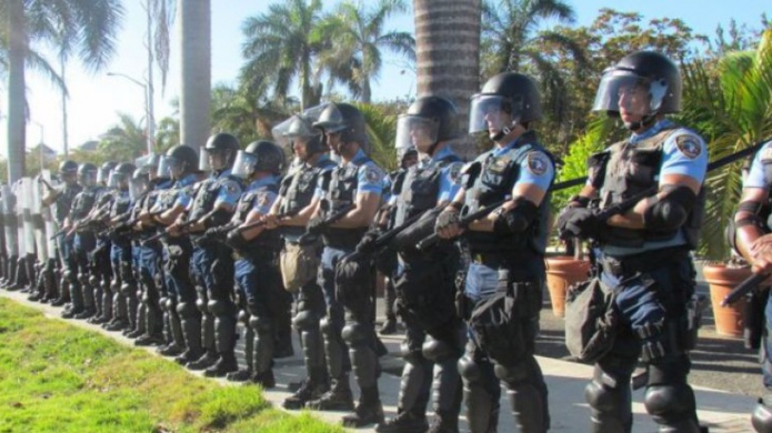 Crean Movimiento de Policías para Renunciar a las Organizaciones que los Representan