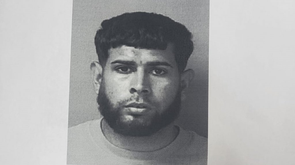  Hombre arrestado por agredir a su pareja y pretender forzarla a mantener relaciones sexuales 