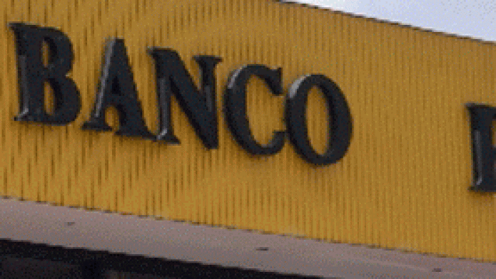 A la carcel de Por Vida hombre chino que fingiÃ³ comprar un banco estadounidense