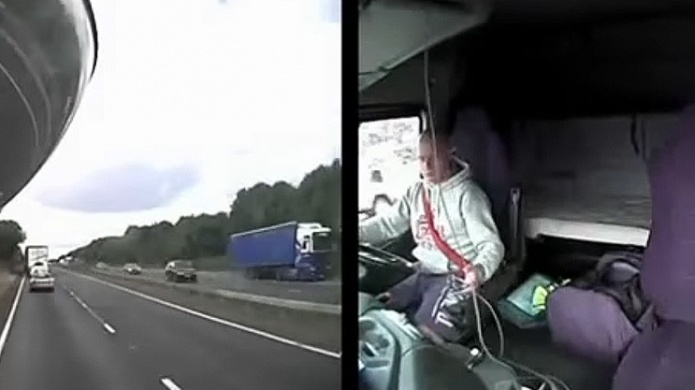 Video: Camionero en el Reino Unido  causa muerte a una madre y sus 3 hijos por mirar su celular