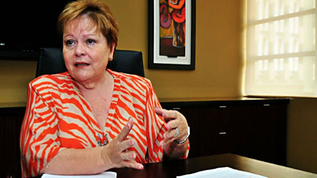  Aida D&iacute;az califica de perturbador intenci&oacute;n de Trump de desviar fondos de reconstrucci&oacute;n para construir el muro fronterizo con M&eacute;xico 