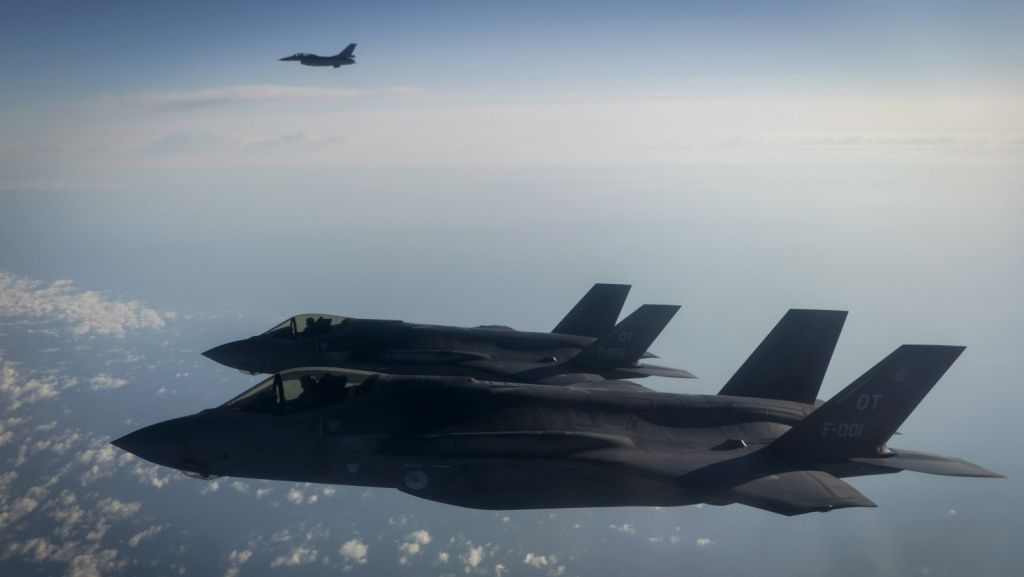  F-35B se estrella un d&iacute;a despu&eacute;s de que Pent&aacute;gono celebrara su primer combate 