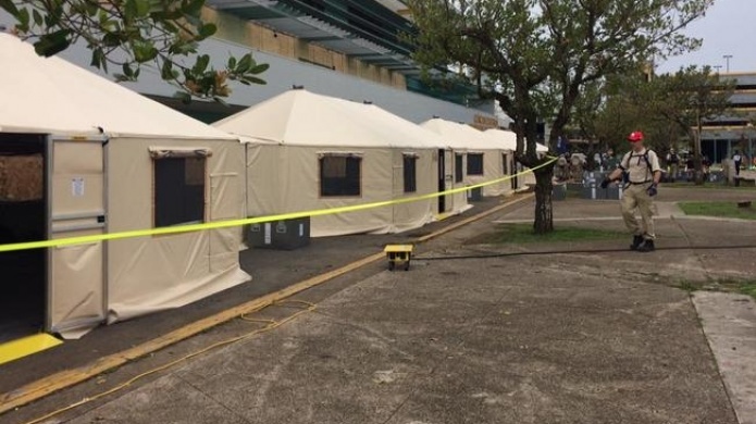 Habilitan hospital provisional en el centro mÃ©dico para cuido de envejecientes