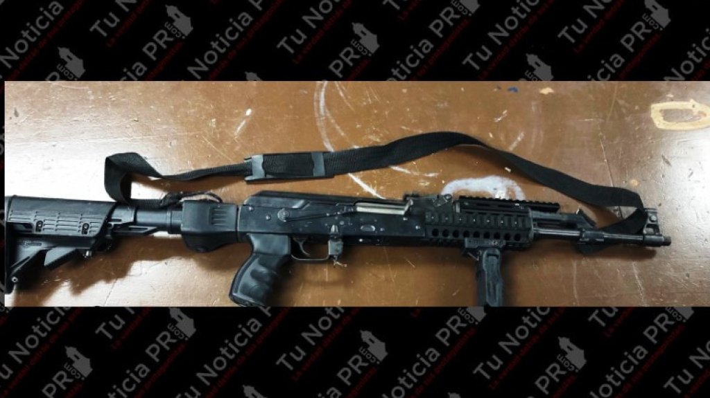  Procesan a sujeto de 59 a&ntilde;os que fue sorprendido con dos rifles de asalto AK-47 y una pistola 