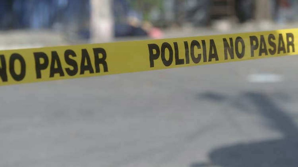  Fallece un hombre frente a una gasolinera en Carolina 