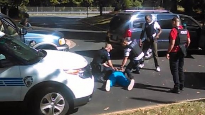 La PolicÃ­a de Charlotte publica el video de la muerte del afroamericano Keith Scott