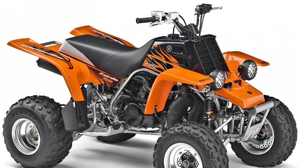  Hurtan un todoterreno desde residencia en Bayam&oacute;n 