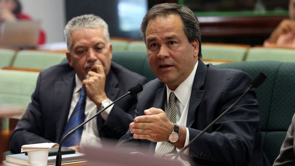  Comisi&oacute;n cameral inicia discusi&oacute;n sobre el uso de plantas nucleares en la isla 