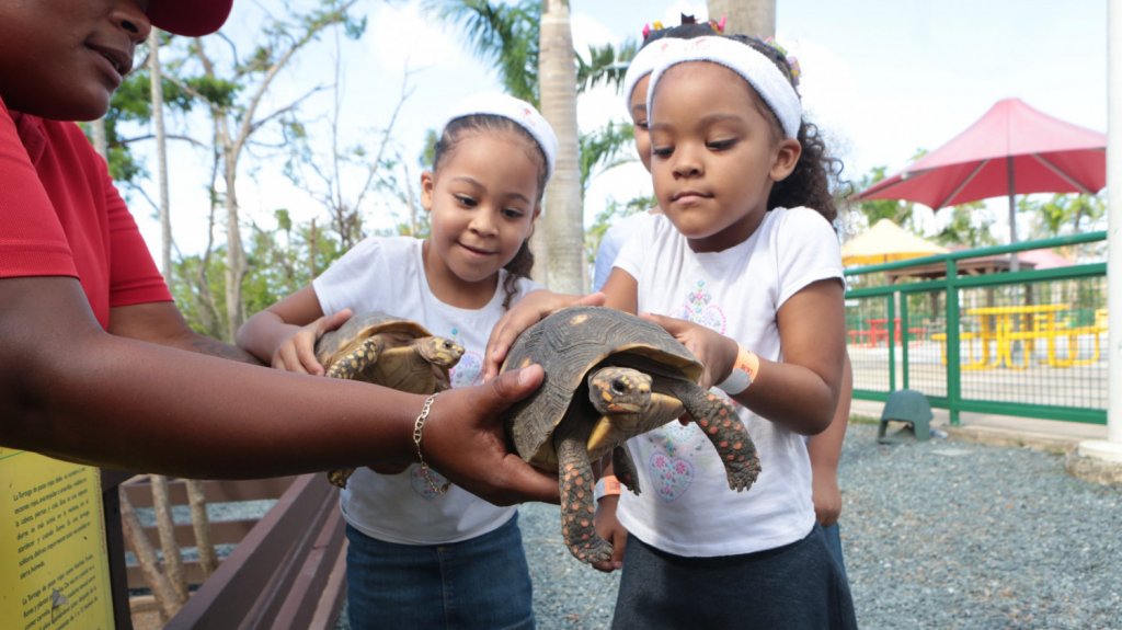  Alcalde Aponte ofrece nuevo horario de instalaciones recreativas en Carolina 