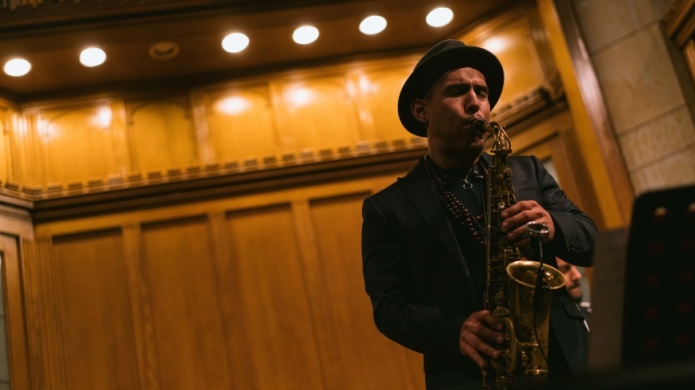Joven saxofonista puertorriqueÃ±o brilla en Yale