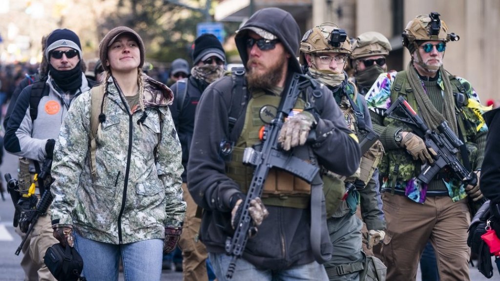  Corte Suprema de EE.UU. reafirma derecho a portar armas en público 