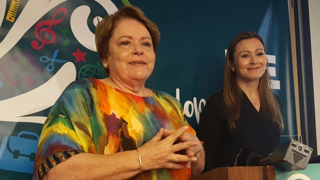  Presidenta AMPR dice han ganado mucho terreno con proyecto Reforma Educativa 