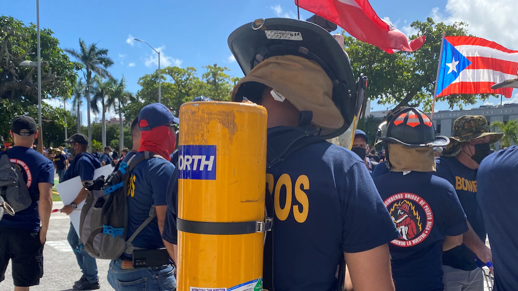  Sindicato de Bomberos acepta aumento de 500 dólares como un primer paso, pero continuará en la lucha por un salario justo y un retiro digno 