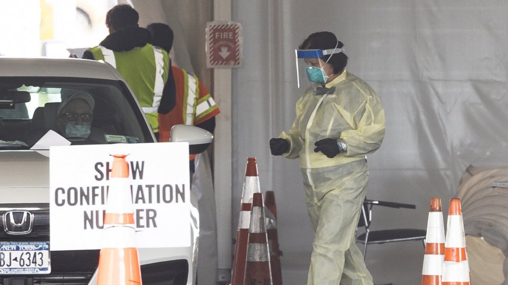  La covid-19 hace peligrar la sanidad privada de EEUU, dice un experto del MIT 