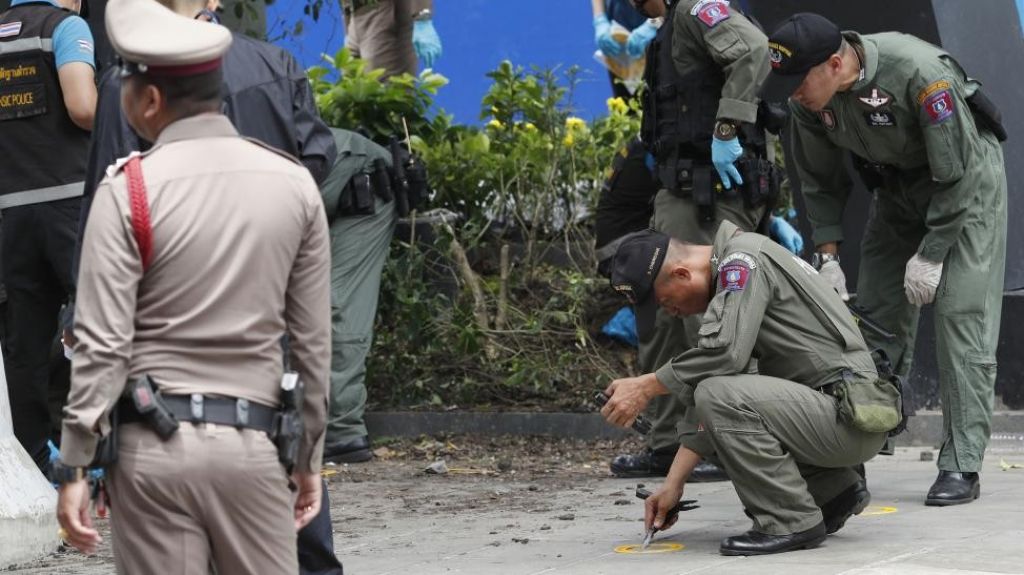  Vea video: Al menos cuatro heridos al explotar varias bombas caseras en Bangkok 