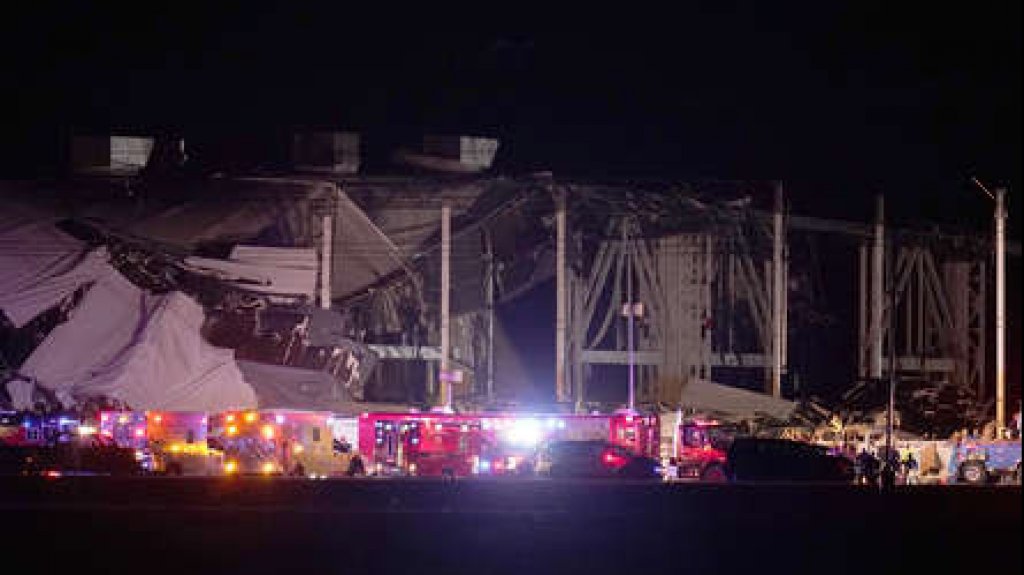  Video: Empleada de fabrica en Kentucky pide ayuda por Facebook luego de quedar pillada por un tornado 