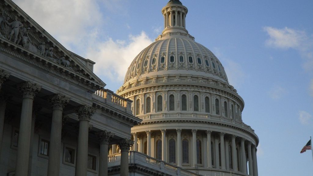  Reto de Jennifer Gonz&aacute;lez a entes federales sobre energizaci&oacute;n de Puerto Rico 