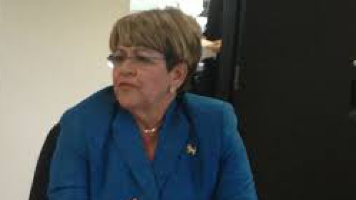 Alcaldesa de Ponce busca que se oriente a los residentes de Residenciales PÃºblicos ante posible aumento en la renta