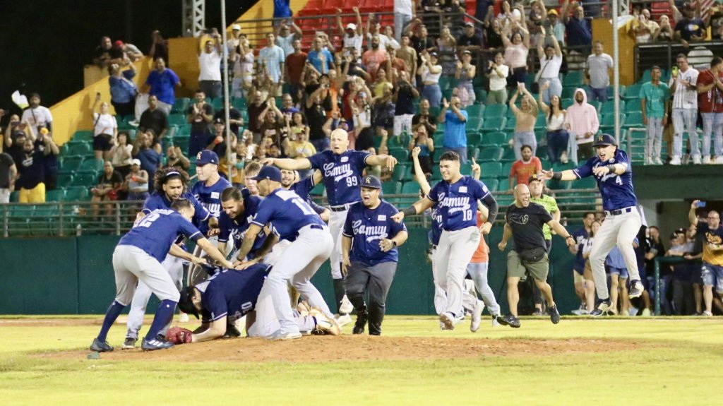  Camuy campeones de la Doble A 