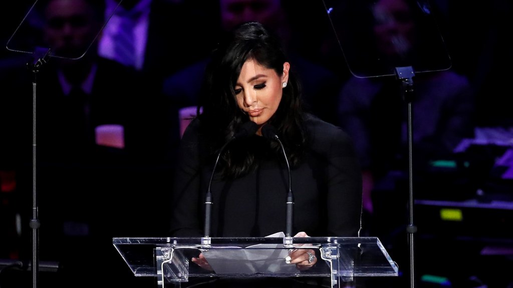  La viuda de Kobe Bryant llega a un acuerdo en la demanda a compa&ntilde;&iacute;a de helic&oacute;pteros 